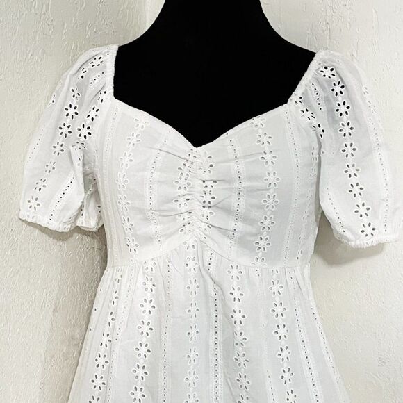 NWT Skies Are Blue White Eyelet‎ Stretchy Midi Dress - Picture 1 of 14